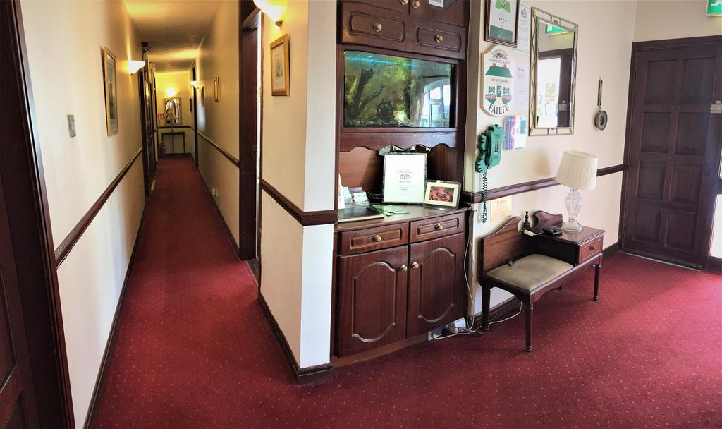 كورك The White House B&B المظهر الخارجي الصورة