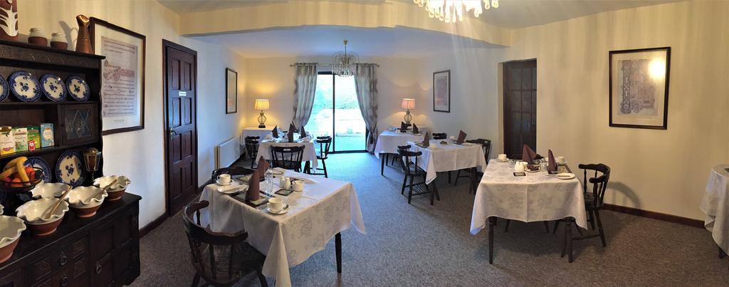 كورك The White House B&B المظهر الخارجي الصورة